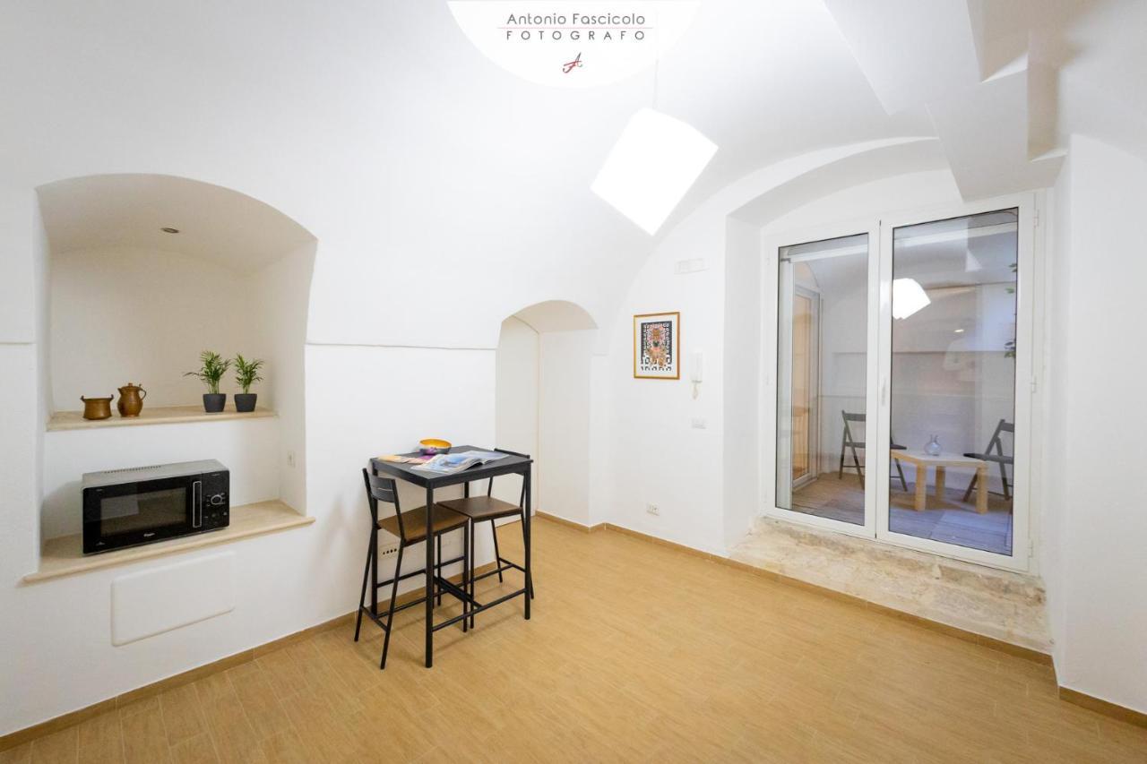 Antica Dimora Lombardi 2 Apartman Bari Kültér fotó