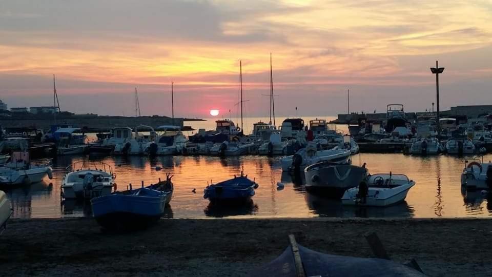 Antica Dimora Lombardi 2 Apartman Bari Kültér fotó